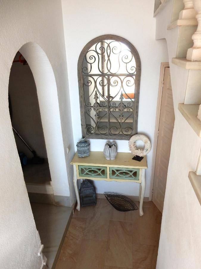 Beach Villa ,Nerja, Seaview, Pool, 3 Bedrooms, Huge Terrace And Garden Ngoại thất bức ảnh